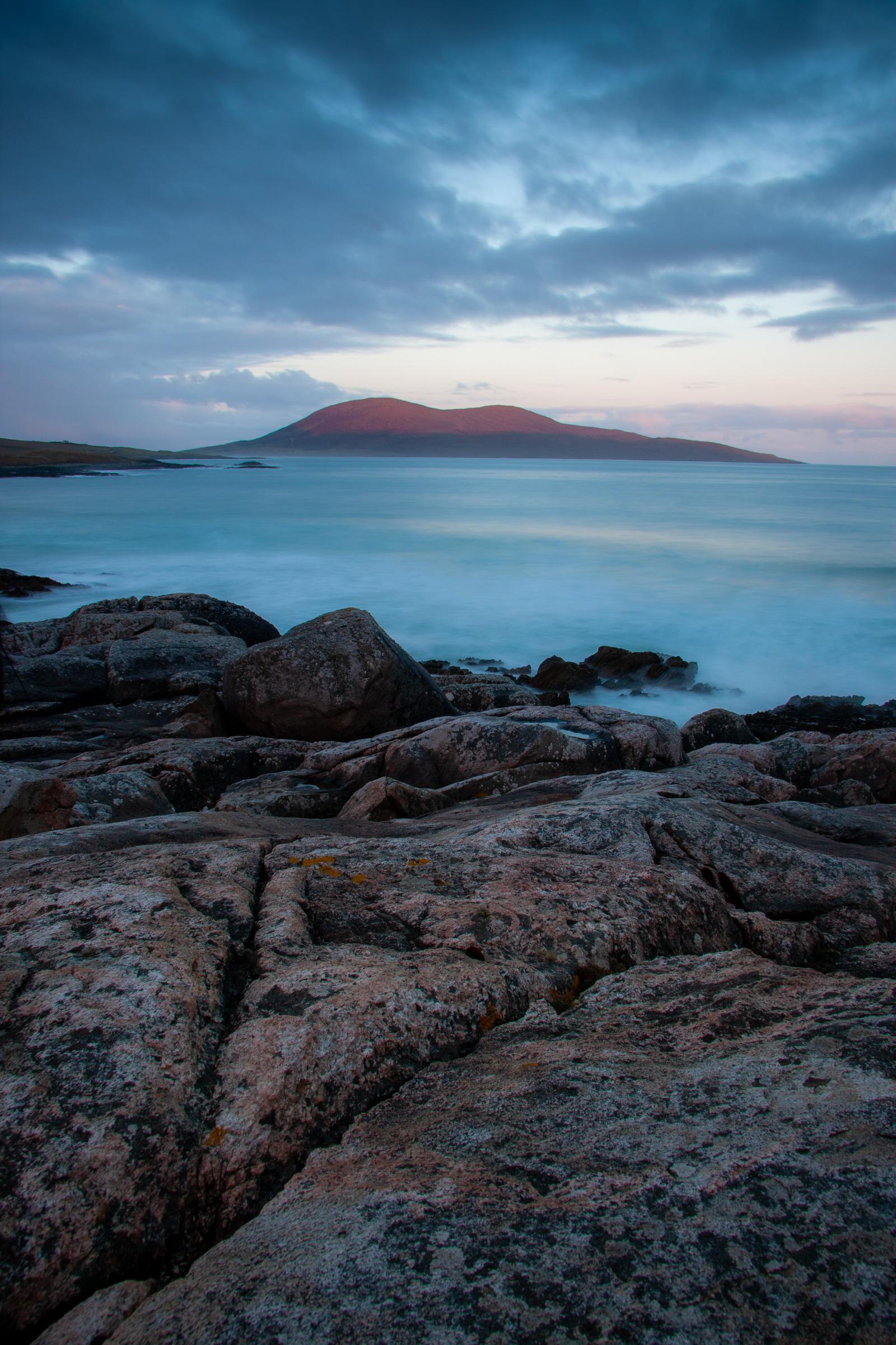 Alpenglow on Ceapabhal from the rocks at Bove