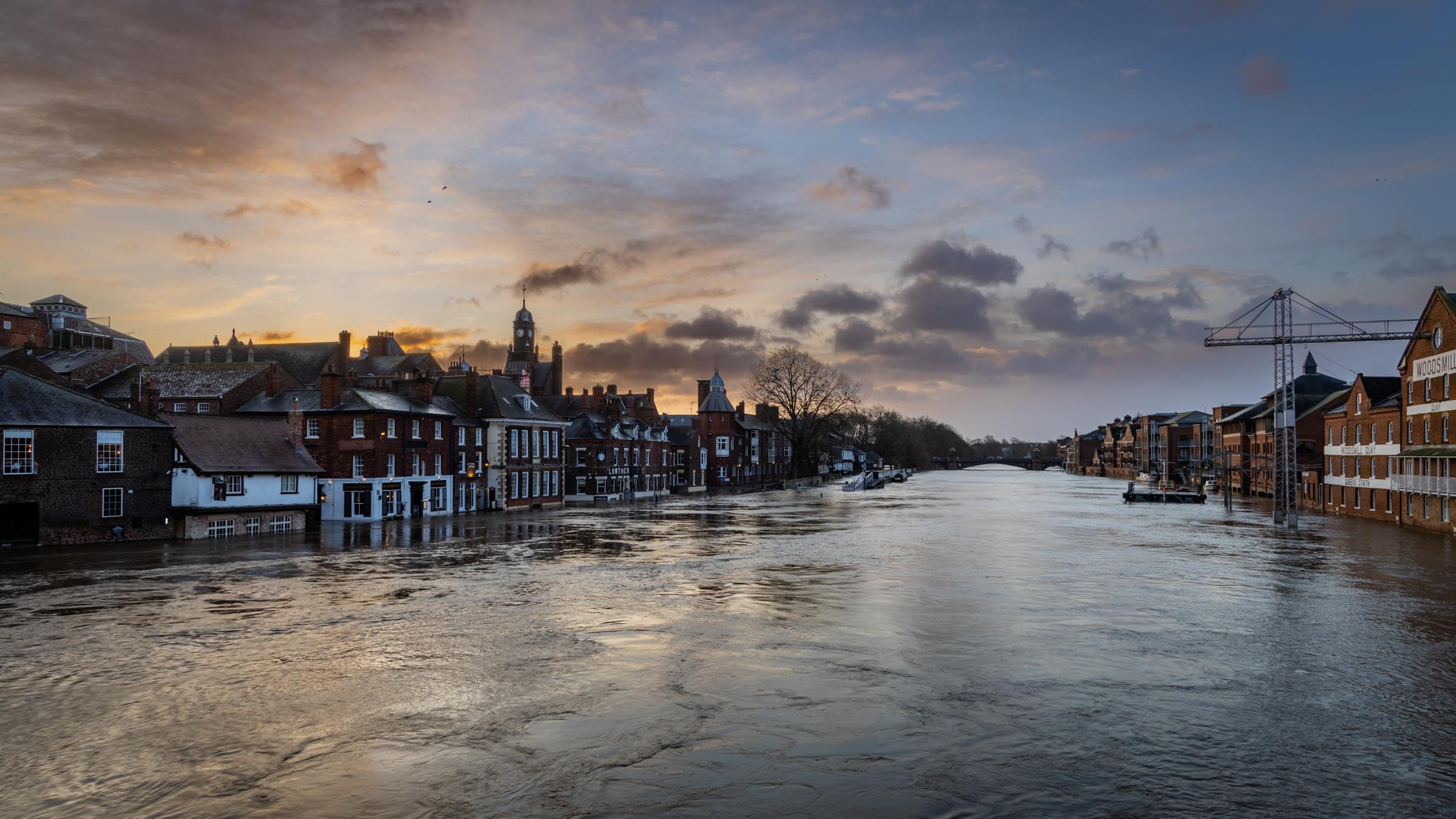 2020 started with a lot of floods, nearly 3 weeks of high water level that affected homes and business.  But floods are part of York's history, part of why York is where it is and a reminder that nature is everyones master.

This image is taken from Ouse Bridge on the Queens Staith side looking over to the famous Kings Arms in which a plaque can be found that shows the levels of floods.